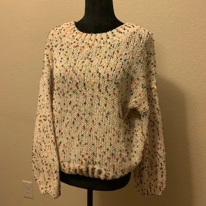 Multicolor casual knit pullover.
